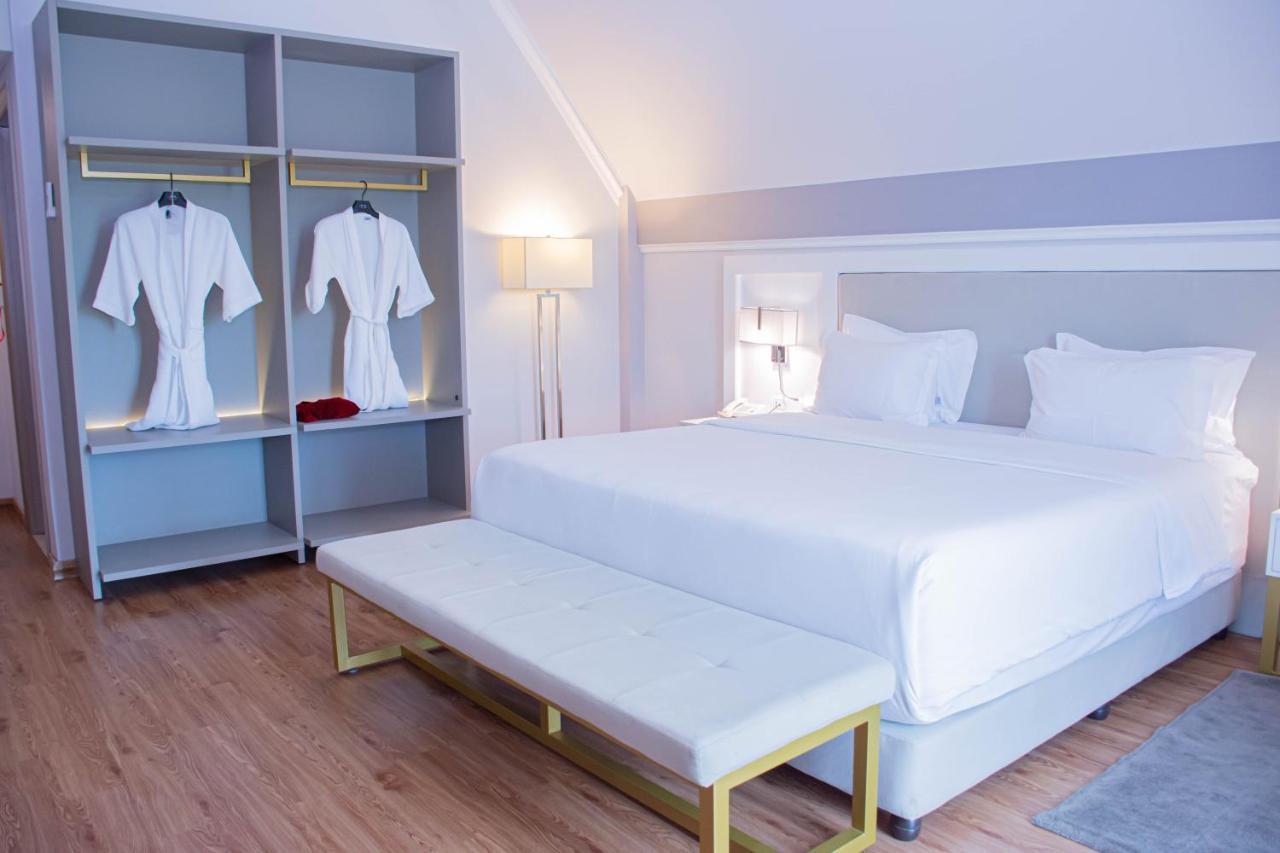 Bisinii Boutique Hotel سيوداد ديل إستي المظهر الخارجي الصورة